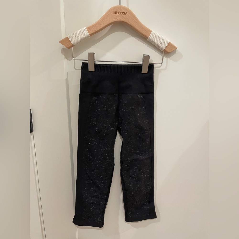 Lululemon Free to Flow Speckle Print Leggings – Size 4